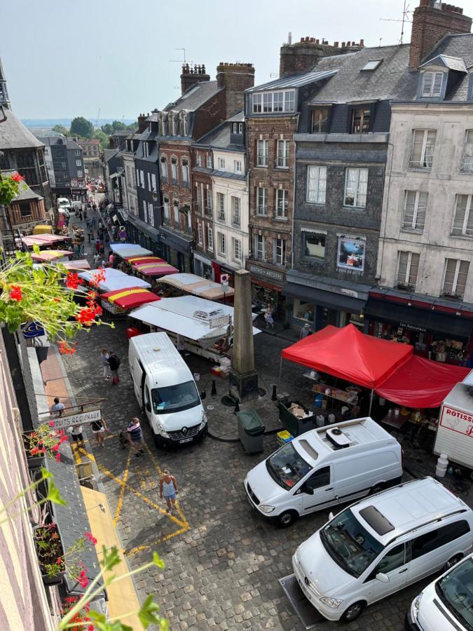 Appartement Charles Baudelaire Honfleur Exterior foto